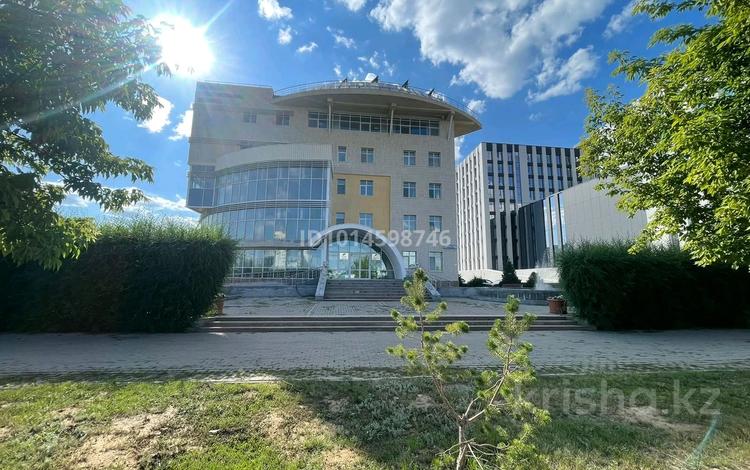 Конференц-залы, кабинеты и рабочие места · 1333 м² за ~ 11.3 млн ₸ в Астане, Нура р-н — фото 2