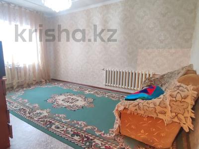 Продажа квартир в Жамбылской обл.: 1-комнатная квартира · 38 м² · 5/5 этаж, 9 микрорайон 3 — Вдоль дороги/ДИАНА/ЦВЕТОЧНЫЕ МАГ. за ~ 8.2 млн 〒 1-комнатная квартира · 38 м² · 5/5 этаж, 9 микрорайон 3 — Вдоль дороги/ДИАНА/ЦВЕТОЧНЫЕ МАГ. за ~ 8.2 млн 〒 в Таразе