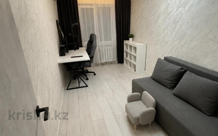 3-бөлмелі пәтер · 60 м² · 4/5 қабат, Космическая 15, бағасы: 33.5 млн ₸ в Усть-Каменогорске — фото 2