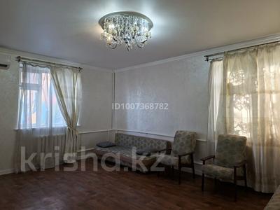 2-бөлмелі пәтер · 57 м² · 3/5 қабат, Нұрсәт ш/а — Назарбекова, бағасы: 26.5 млн ₸ в Шымкенте, Каратауский р-н