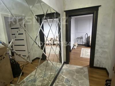 2-бөлмелі пәтер · 78 м² · 15/16 қабат, Алмагүл ш/а., бағасы: 200 000 ₸ в Атырау, мкр. Алмагуль