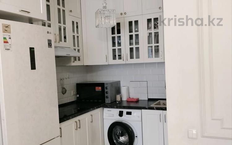 3-бөлмелі пәтер · 85 м² · 1/4 қабат, Омарова 35/1, бағасы: 70 млн ₸ в Алматы, Медеуский р-н — фото 2