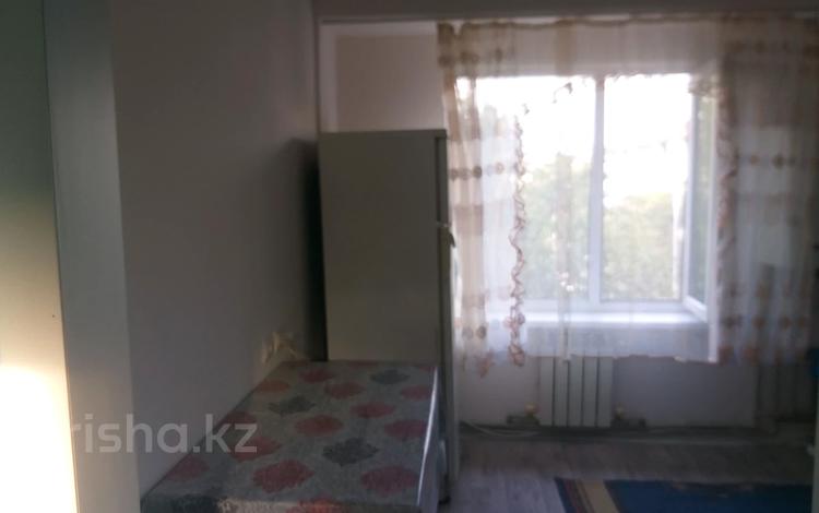 1-бөлмелі пәтер, 40 м², 4/5 қабат тәулігіне, Карасай батр 4, бағасы: 6 000 〒 в Каскелене — фото 2