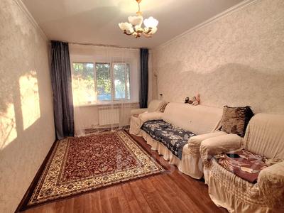 3-бөлмелі пәтер · 58.8 м² · 1/5 қабат, 18-шағынаудан, бағасы: 12.8 млн ₸ в Караганде, Алихана Бокейханова р-н