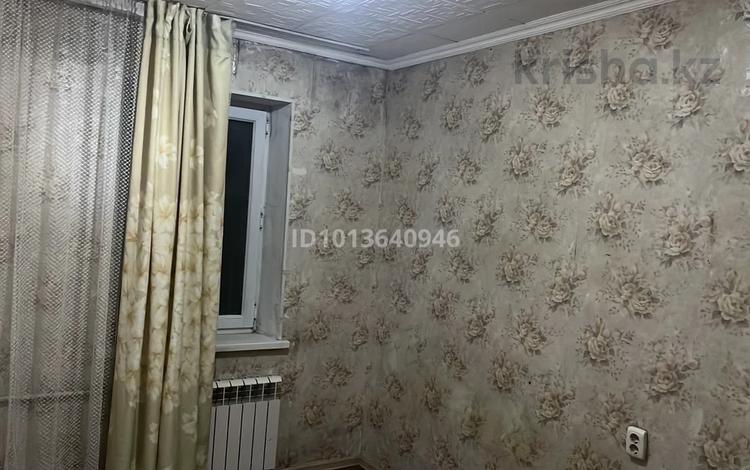 2-бөлмелі пәтер · 38 м² · 5/5 қабат, 11-шағынаудан 112а, бағасы: 15 млн ₸ в Шымкенте, Енбекшинский р-н — фото 2