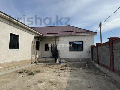 Отдельный дом · 5 комнат · 250 м² · 10 сот., Карымсак Усенбаев — Наурыз за 25 млн 〒 в 