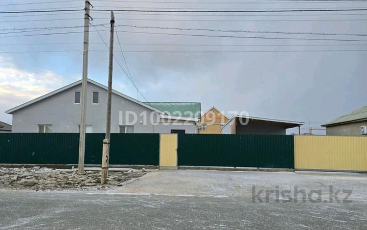 Отдельный дом · 4 комнаты · 169 м² · 10 сот., мкр Томарлы, Арасан — Магазин Алим за 34.5 млн 〒 в Атырау — фото 19
