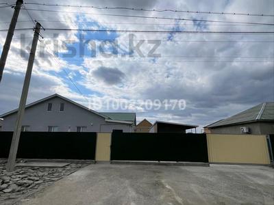 Жеке үй · 4 бөлме · 169 м² · 10 жүзд., мкр Томарлы, Арасан — Магазин Алим, бағасы: 34.5 млн ₸ в Атырау