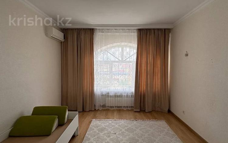 2-комнатная квартира · 68.5 м² · 8/8 этаж, Алии Молдагуловой за 20.5 млн ₸ в Актобе — фото 17