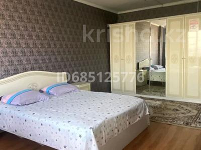 2-бөлмелі пәтер · 100 м² · 9/10 қабат, Желтоксан — Возле Риксос, бағасы: 12 000 ₸ в Шымкенте, Аль-Фарабийский р-н