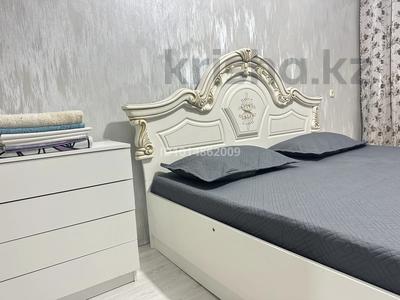 1-комнатная квартира · 50 м² · 2/5 этаж, мкр 5, АБИЛХАЙРХАН 67 Б — Океан остановка - Напротив Нурдаулета - Центр. Стадион - Клиника Айгерим - Воинская Часть - Акимат- Багетто кафе. за 2 000 ₸ в Актобе
