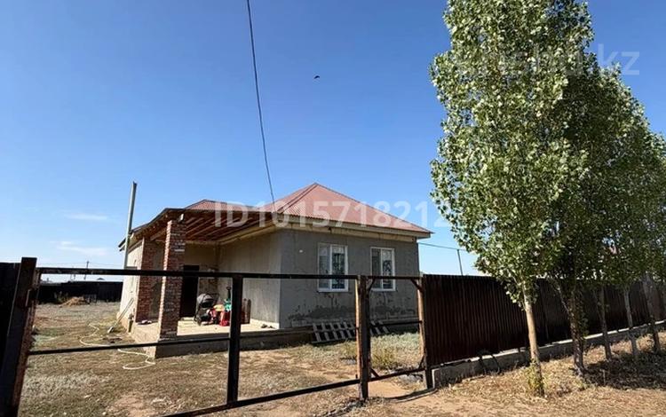 Отдельный дом · 2 комнаты · 102 м² · 10 сот., Абая 36 — Находится поселок ХЛЕБОДАРОВКе за 10.6 млн ₸ в Сарыжаре — фото 2