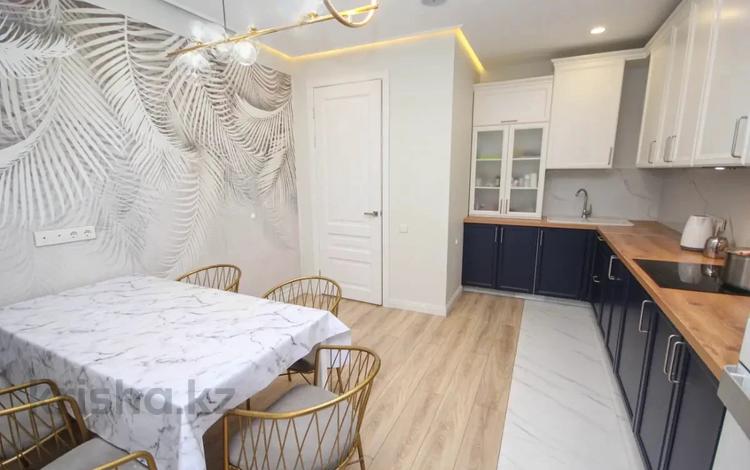 3-комнатная квартира · 110 м² · 12/16 этаж, Егизбаева 3, 5 — Каныша Сатпаева за 117 млн ₸ в Алматы, Бостандыкский р-н — фото 2