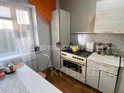 Отдельный дом · 4 комнаты · 100 м² · 12 сот., 12 микрорайон 5 за 27 млн 〒 в Аксае