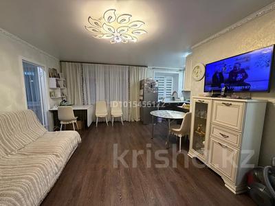 2-бөлмелі пәтер · 45 м² · 1/5 қабат, Жаңа қала ш/а., ул. Гоголя 54, бағасы: 15.2 млн ₸ в Караганде, Казыбек би р-н