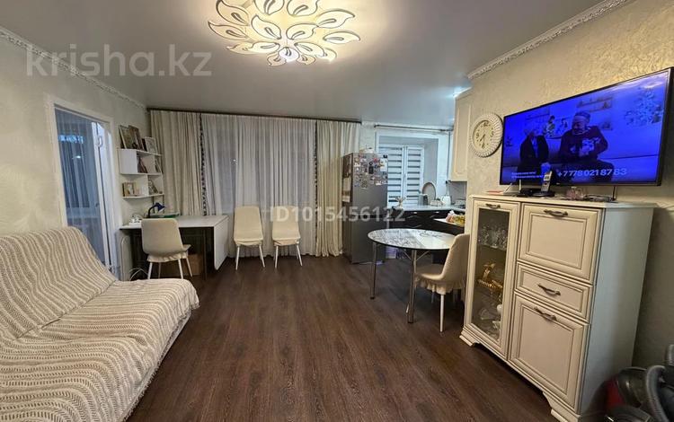2-бөлмелі пәтер · 45 м² · 1/5 қабат, Жаңа қала ш/а., ул. Гоголя 54, бағасы: 15.2 млн ₸ в Караганде, Казыбек би р-н — фото 2