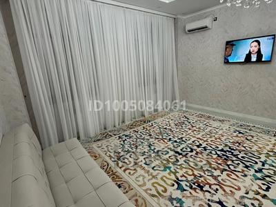 1-комнатная квартира · 56 м² · 6/11 этаж, 16-й мкр 57 — Магазин Алия Туман за 170 000 ₸ в Актау