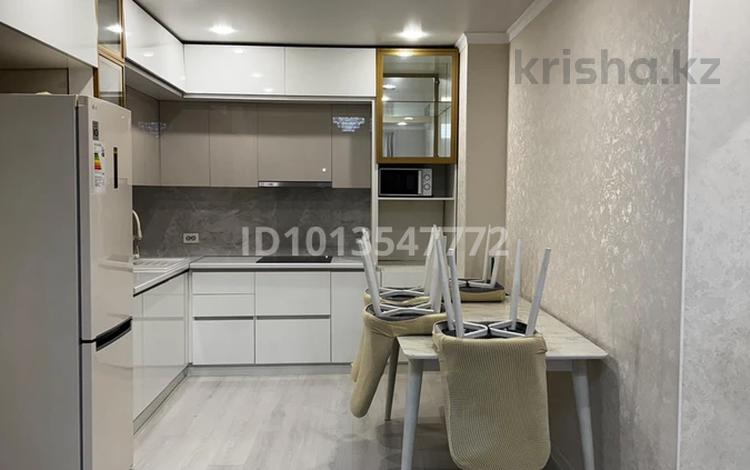 2-комнатная квартира · 60 м² · 6/8 этаж, Бокейханова 510В за 280 000 ₸ в Алматы, Жетысуский р-н — фото 12