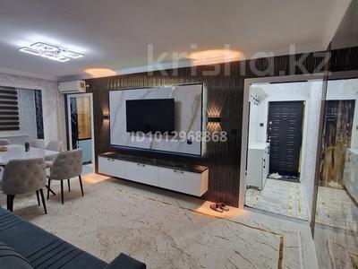 3-комнатная квартира · 60 м² · 2/5 этаж, Жангельдин 1 — Шымкент плаза грамад остановка айгул за 270 000 ₸ в Аль-Фарабийский р-н