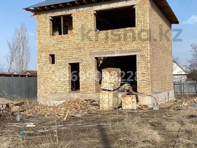 Отдельный дом · 5 комнат · 160 м² · 8 сот., 8 линия 40 — Рядом находится гимназия за 23 млн ₸ в Каргалы (п. Фабричный)