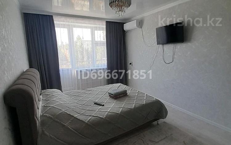 1-комнатная квартира · 32 м² · 4/5 этаж · по часам, Самал 26 — На против Дианы за 1 500 〒 в Таразе — фото 14