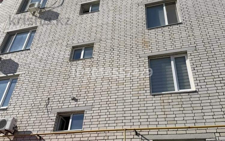 1-комнатная квартира · 43.5 м², мкр. Зачаганск пгт 108/2 за 14.3 млн ₸ в Уральске — фото 2