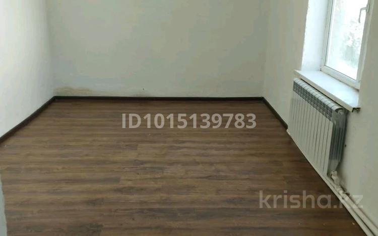 Жеке үй · 2 бөлме · 30 м² · 8 жүзд., Самал-3 ш/а., Отан 65, бағасы: 80 000 ₸ в Шымкенте, Абайский р-н — фото 2