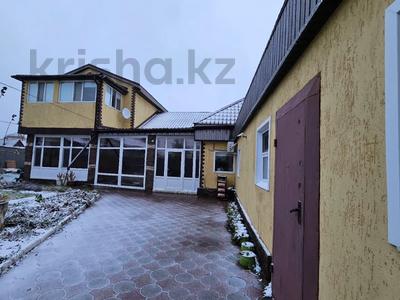 Отдельный дом · 7 комнат · 182.6 м² · 7 сот., Бектурова за 98 млн 〒 в Павлодаре
