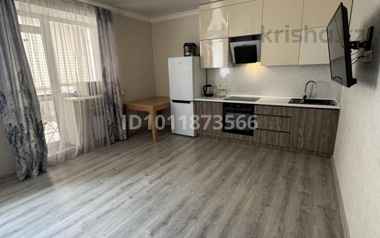 1-комнатная квартира · 34 м², ул. Алихана Бокейхана 17/1 за 200 000 ₸ в Астане, Есильский р-н — фото 2