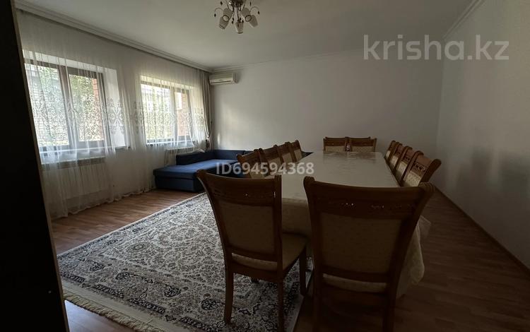 Дом · 6 комнат · 220 м², Келешек за 60 000 〒 в Актобе, жилой массив Заречный-2 — фото 19