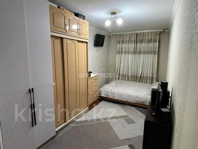 2-комнатная квартира · 44 м² · 1/5 этаж, Майкудук, Майкудук, 13й микрорайон 2 — пересечение 11 а,12,13,14 мкр за 11.5 млн 〒 в Караганде, Алихана Бокейханова р-н