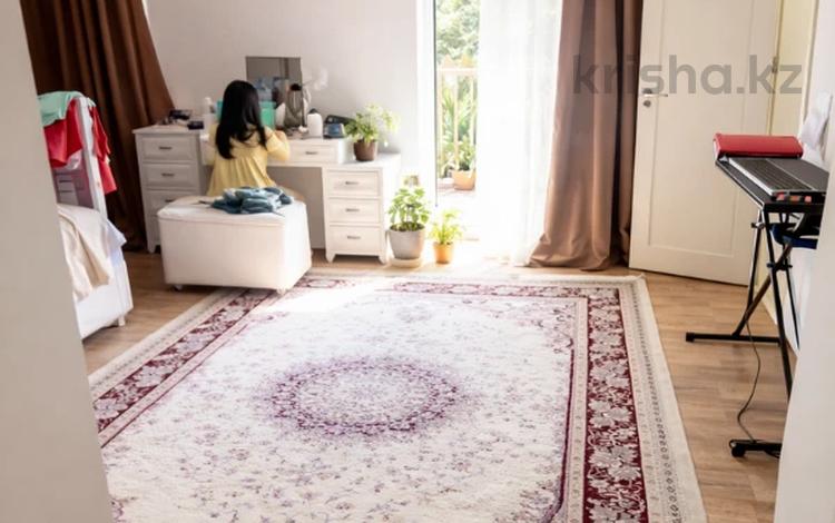 3-комнатная квартира · 107 м² · 3/9 этаж, Абая 130 за 108 млн ₸ в Алматы, Бостандыкский р-н — фото 4
