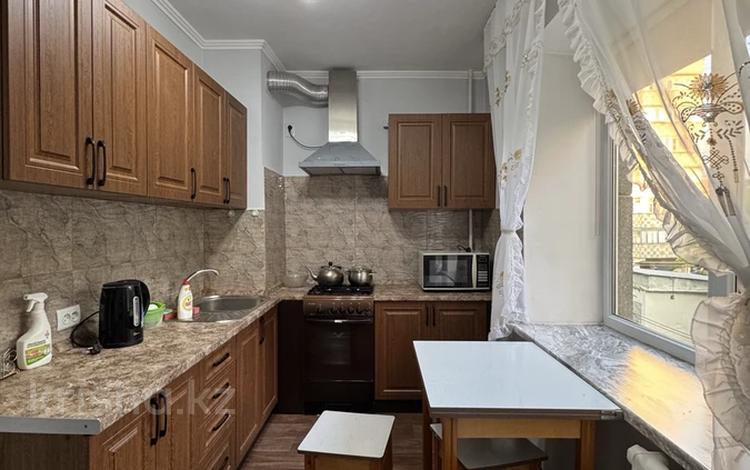 2-комнатная квартира · 67 м² · 3/5 этаж, Маметова 22 — Назарбаева за 320 000 ₸ в Алматы, Алмалинский р-н — фото 2