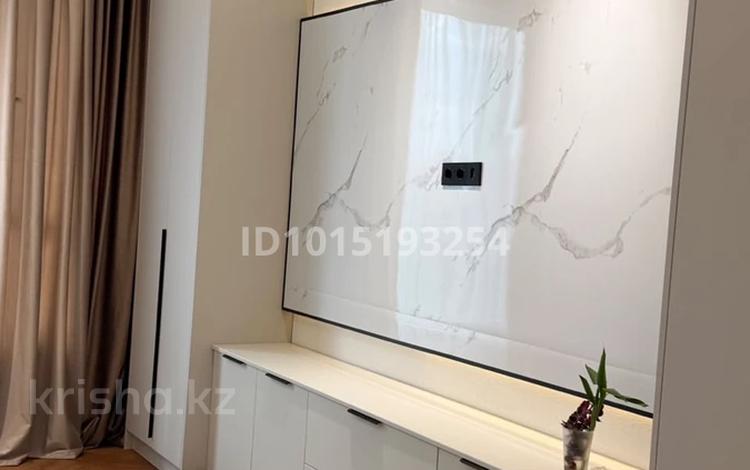 1-комнатная квартира · 40 м² · 5/18 этаж, Ахмет Байтурсынова 28/1 за 250 000 ₸ в Астане, Сарайшык р-н — фото 2