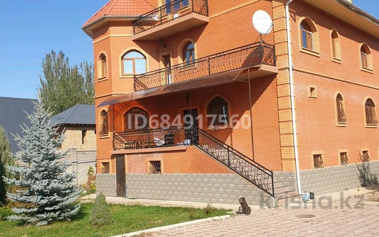 Жеке үй · 9 бөлме · 520 м² · 20 жүзд., Қарағайлы ш/а., бағасы: 250 млн ₸ в Алматы, Наурызбайский р-н — фото 26