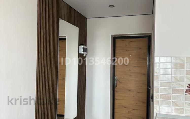2-бөлмелі пәтер · 33 м² · 3/3 қабат, мкр Уркер, Кашаубаев, бағасы: 10 млн ₸ в Астане, Нура р-н — фото 2