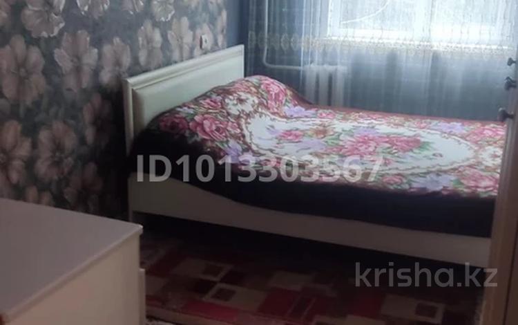2-комнатная квартира · 47 м² · 4/5 этаж, мкр Айгуль — Матросова за 130 000 ₸ в Уральске — фото 2