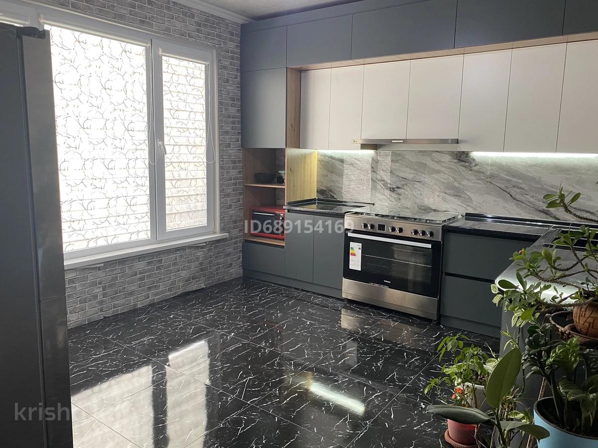 Отдельный дом · 9 комнат · 250 м² · 8 сот.