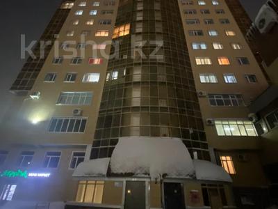 2-комнатная квартира, 67.2 м², 11/18 этаж, Туркестан 2 за 35 млн 〒 в Астане