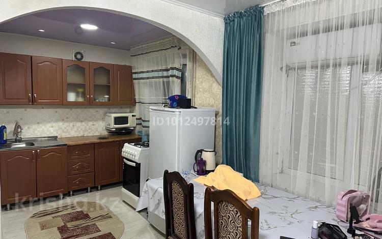 2-бөлмелі пәтер · 46 м² · 2/5 қабат, Женис 34, бағасы: 15 000 ₸ в Приозёрске — фото 2