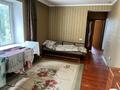 2-комнатная квартира, 55 м², 5/9 этаж помесячно, мкр Мамыр-7 10 за 170 000 〒 в Алматы, Ауэзовский р-н — фото 3