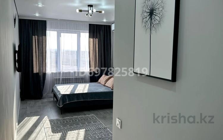 1-комнатная квартира · 28 м² · 9/10 этаж, Аэропортная 62 — Aport east за 17 000 ₸ в Алматы, Турксибский р-н — фото 10