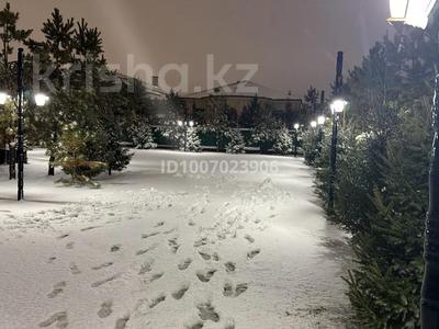 Отдельный дом · 6 комнат · 722 м² · 15 сот., Нурмакова 14 за 540 млн 〒 в Астане, Сарайшык р-н