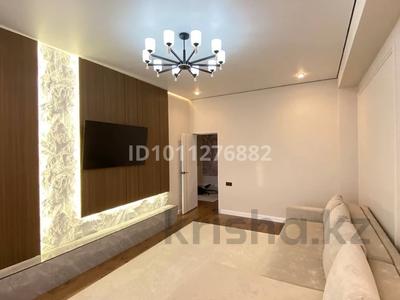 2-комнатная квартира · 77 м² · 6/12 этаж, Азаттык 72-а за 45 млн 〒 в Атырау, мкр Жилгородок