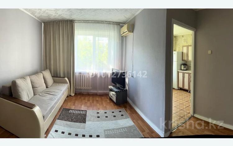2-бөлмелі пәтер · 42 м² · 5/5 қабат, Момышулы 11, бағасы: 170 000 ₸ в Семее — фото 2