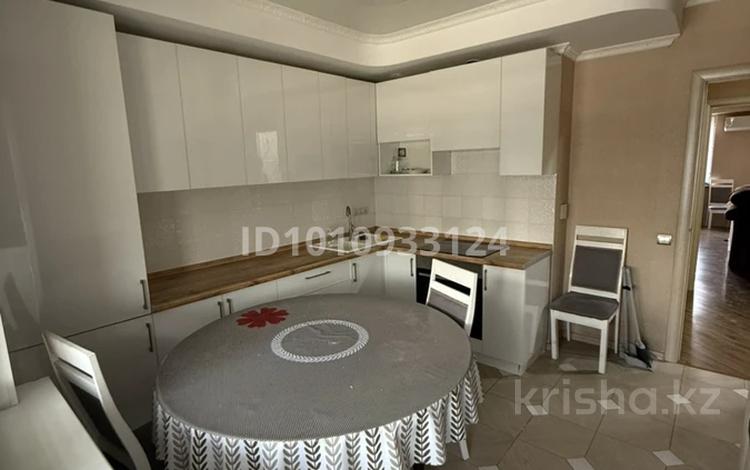 1-комнатная квартира · 49.4 м² · 5/10 этаж, мкр Аксай-1, Саина 1а — Саина Райымбек Батыра за 36 млн 〒 в Алматы, Ауэзовский р-н — фото 2