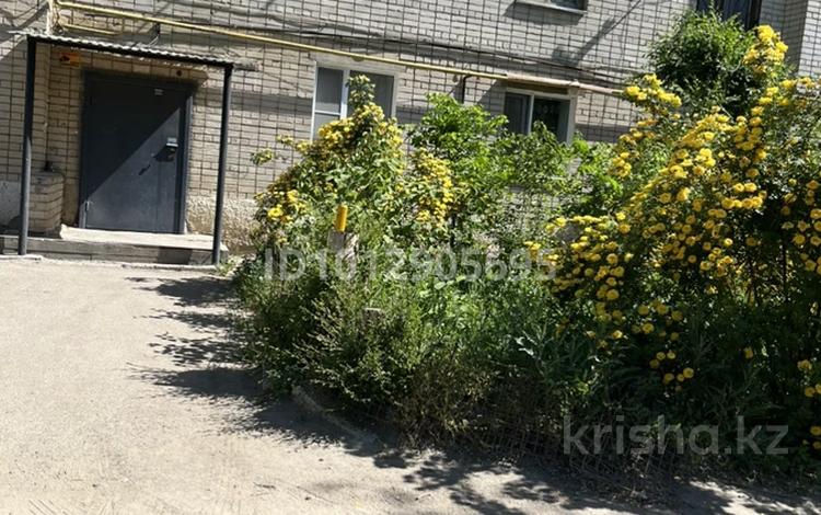 2-комнатная квартира · 50.4 м² · 3/5 этаж, мкр 8 — Бр Жубановых за 24.3 млн ₸ в Актобе — фото 2