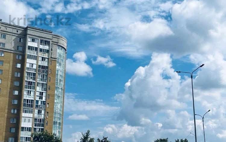 2-бөлмелі пәтер · 70 м² · 9/14 қабат, Тлендиева 36 — ГОРЯЧКАААААААААААААААА, бағасы: 24.6 млн ₸ в Астане, Сарыарка р-н — фото 17