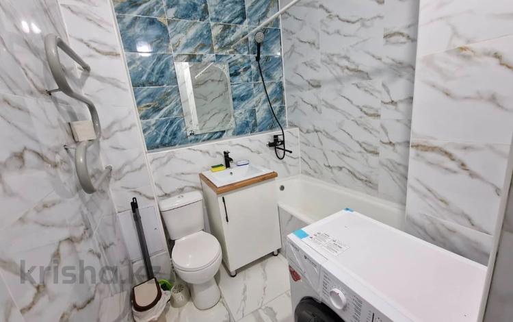 1-бөлмелі пәтер · 40 м² · 7/8 қабат, Жетысу 1, бағасы: 32 млн ₸ в Алматы, Ауэзовский р-н — фото 2