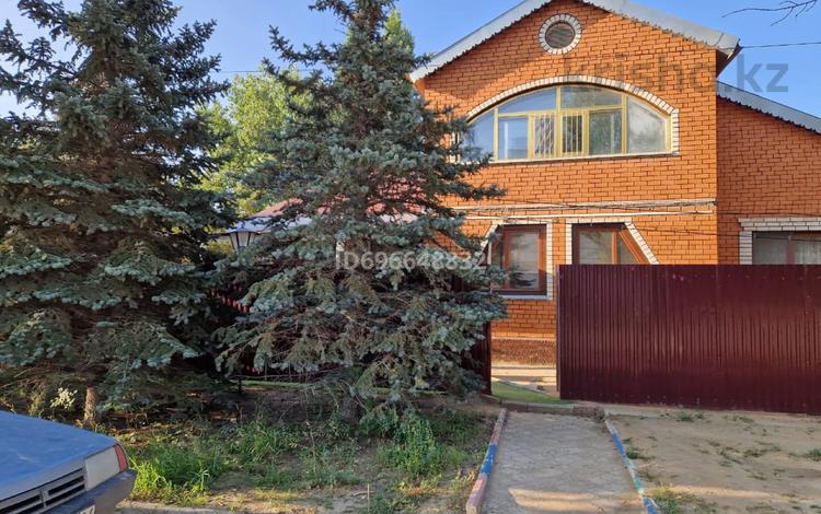 Жеке үй · 7 бөлме · 410 м² · 6 жүзд., 2 ш/а., 101 стрелковой бригады 20 — Гришина, бағасы: 75 млн ₸ в Актобе, мкр 8 — фото 25